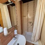 Napfeny Apartmanhaz דירה *