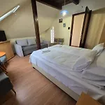 Napfeny Apartmanhaz