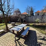 Napfeny Apartmanhaz דירה אגר