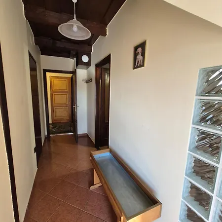 Napfeny Apartmanhaz إغير