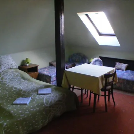 Apartament Napfeny Apartmanhaz