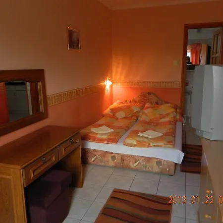 Napfeny Apartmanhaz Apartament