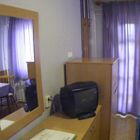 Napfeny Apartmanhaz *
